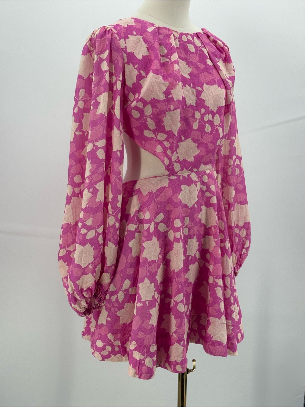 Bardot Pink Floral Mini Dress Puff Sleeve Cutout Fit & Flare Party Cocktail SZ L - Picture 6 of 13